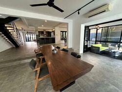 Sunrise Avenue (D28), Semi-Detached #543240181